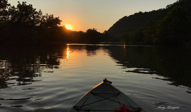Kayaking-Splash-Image