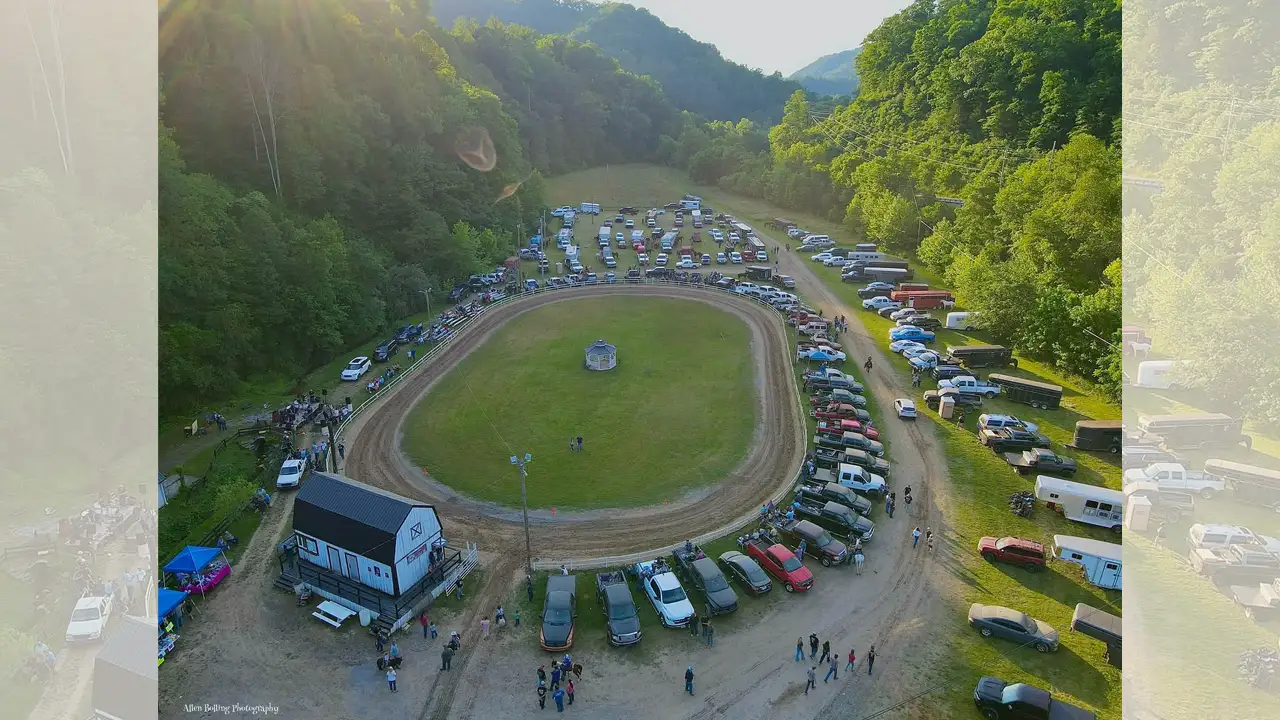 Allen Bolling Captures the Spirit of the Marlow Tackett Memorial Concert and Horse Show